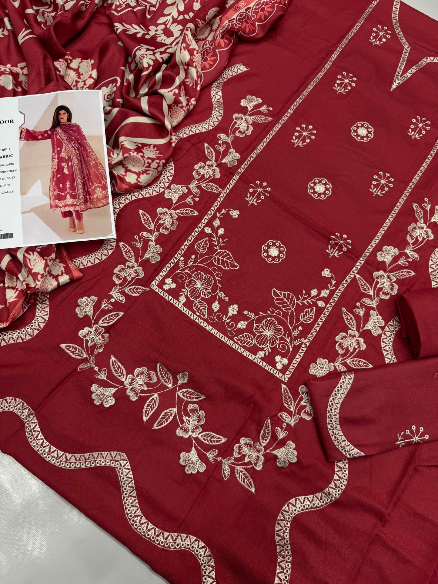Dhanak 3PC – Heavy Embroidered Collection